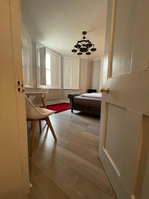The Vault - Cosy Apartment In Central Hove / Hove Exteriér fotografie